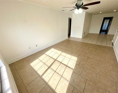 5301 Hansel Avenue - Photo Thumbnail 5