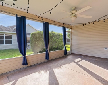 17903 Se 88th Cascade Court - Photo Thumbnail 17