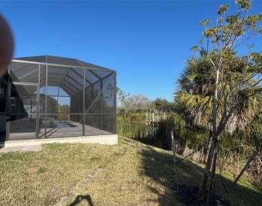 13342 Commonwealth Avenue - Photo Thumbnail 15