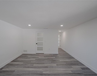 1797 Birch Drive - Photo Thumbnail 31