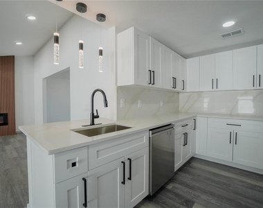 1797 Birch Drive - Photo Thumbnail 9