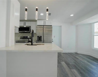 1797 Birch Drive - Photo Thumbnail 5