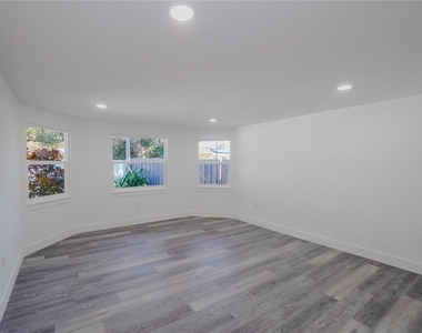 1797 Birch Drive - Photo Thumbnail 21