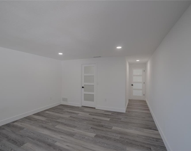 1797 Birch Drive - Photo Thumbnail 30
