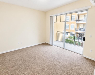 1064 N Tamiami Trail - Photo Thumbnail 10