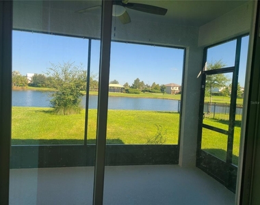9320 Lamine Way - Photo Thumbnail 13