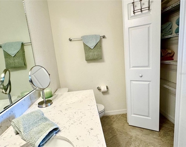 1020 Tidewater Shores Loop - Photo Thumbnail 28