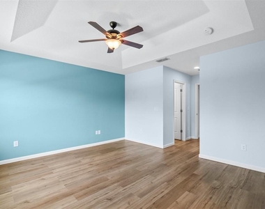 12129 Trailhead Drive - Photo Thumbnail 22