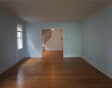 2140 W Washington Street - Photo Thumbnail 5
