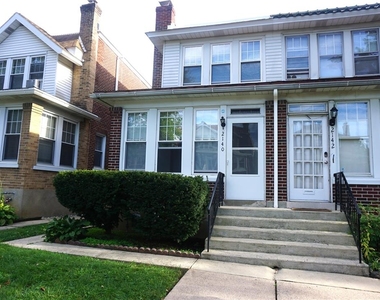 2140 W Washington Street - Photo Thumbnail 1
