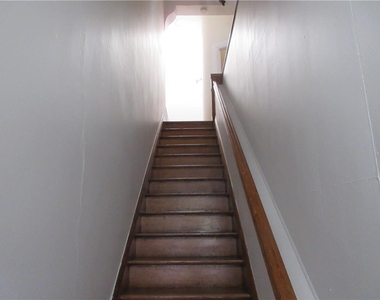 87 E Broad Street - Photo Thumbnail 1