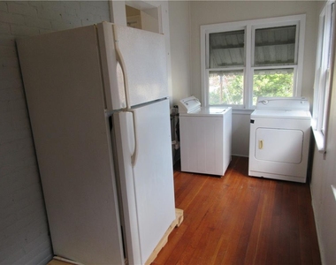 87 E Broad Street - Photo Thumbnail 8