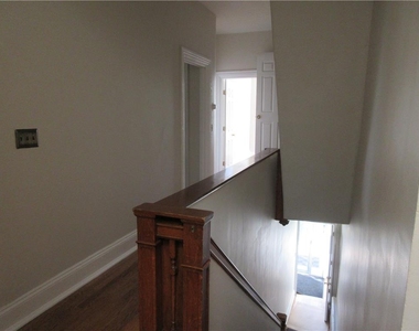 87 E Broad Street - Photo Thumbnail 2