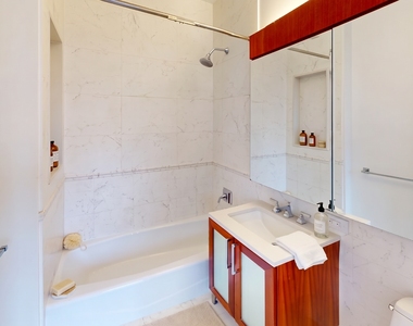 775 Columbus Avenue - Photo Thumbnail 3