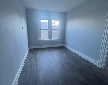 159 Charles Street - Photo Thumbnail 4
