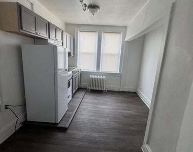 86 Pequonnock Street - Photo Thumbnail 1