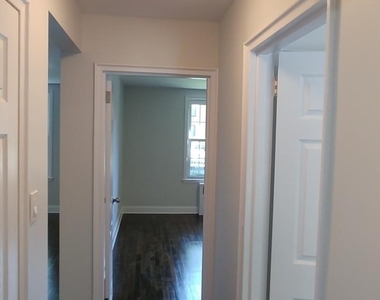 55 Mencel Circle - Photo Thumbnail 5