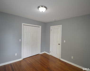 807 Brewster Street - Photo Thumbnail 6