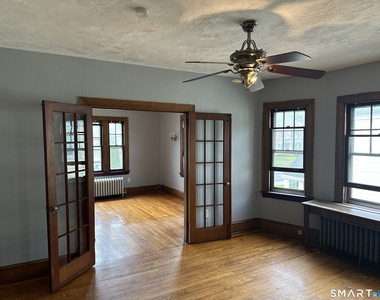 35 Woodmere Road - Photo Thumbnail 6