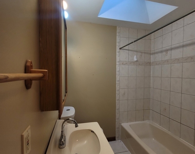 5 Laurel Drive - Photo Thumbnail 14