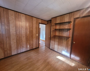 5 Laurel Drive - Photo Thumbnail 13
