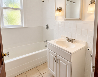 60 Gorham Avenue - Photo Thumbnail 4
