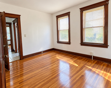 60 Gorham Avenue - Photo Thumbnail 2