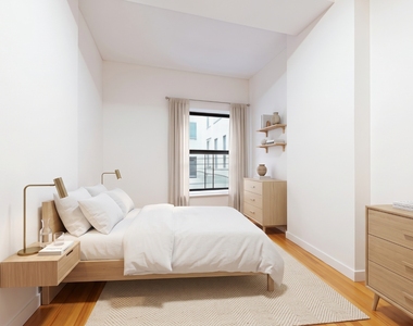 18 West 108th Street - Photo Thumbnail 2