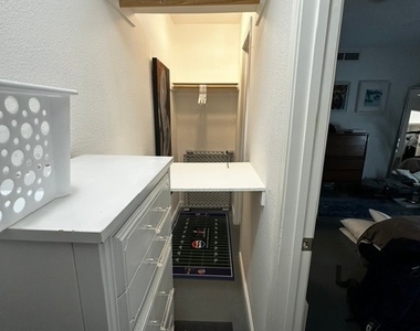 2867 Geary Place - Photo Thumbnail 8