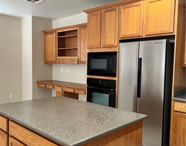7513 Midnight Rambler Street - Photo Thumbnail 23
