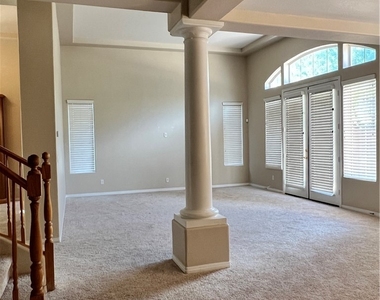 7513 Midnight Rambler Street - Photo Thumbnail 14