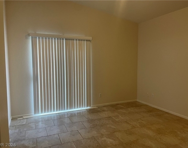 2400 Miki Court - Photo Thumbnail 6