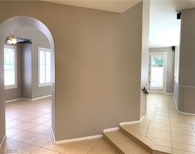 175 Buena Court - Photo Thumbnail 7