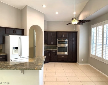 175 Buena Court - Photo Thumbnail 11