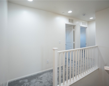 10213 Yarmouth Sea Court - Photo Thumbnail 15
