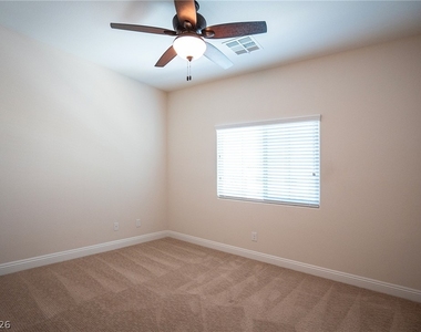 9419 Sparkling Wing Court - Photo Thumbnail 27