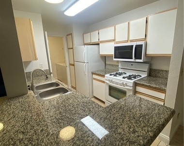 2200 S Fort Apache Road - Photo Thumbnail 11