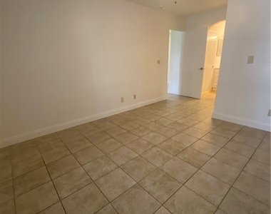 2200 S Fort Apache Road - Photo Thumbnail 16