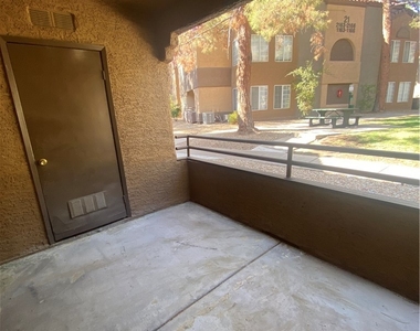 2200 S Fort Apache Road - Photo Thumbnail 22