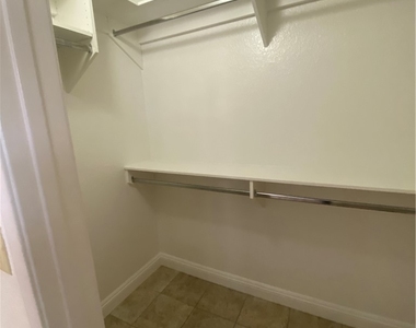 2200 S Fort Apache Road - Photo Thumbnail 7