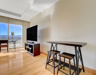 3750 Las Vegas Boulevard - Photo Thumbnail 7