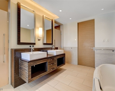 3750 Las Vegas Boulevard - Photo Thumbnail 25