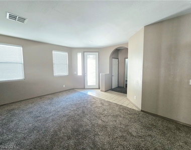 521 Newberry Springs Drive - Photo Thumbnail 2