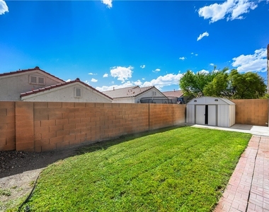 8545 Hidden Pines Avenue - Photo Thumbnail 34