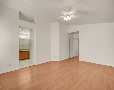 8545 Hidden Pines Avenue - Photo Thumbnail 19