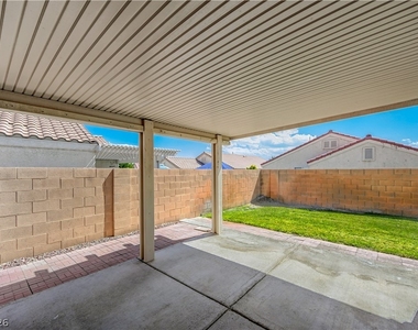 8545 Hidden Pines Avenue - Photo Thumbnail 32