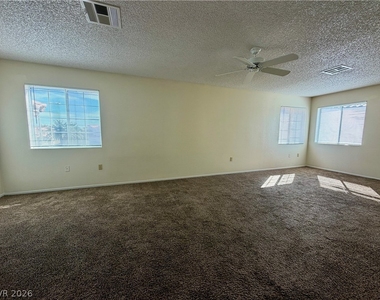 5 Tarryall Terrace - Photo Thumbnail 13