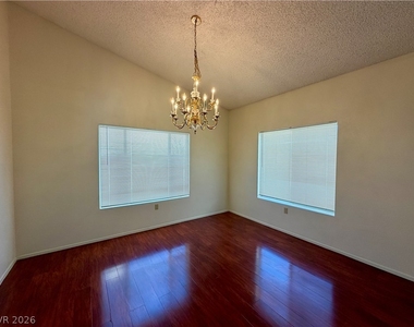 5 Tarryall Terrace - Photo Thumbnail 5