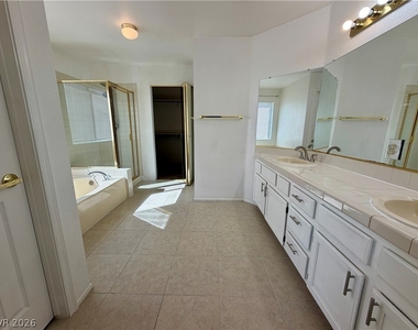5 Tarryall Terrace - Photo Thumbnail 15