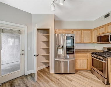 10001 Peace Way - Photo Thumbnail 13